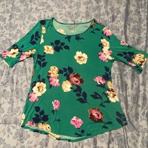 Women’s short sleeve shirt